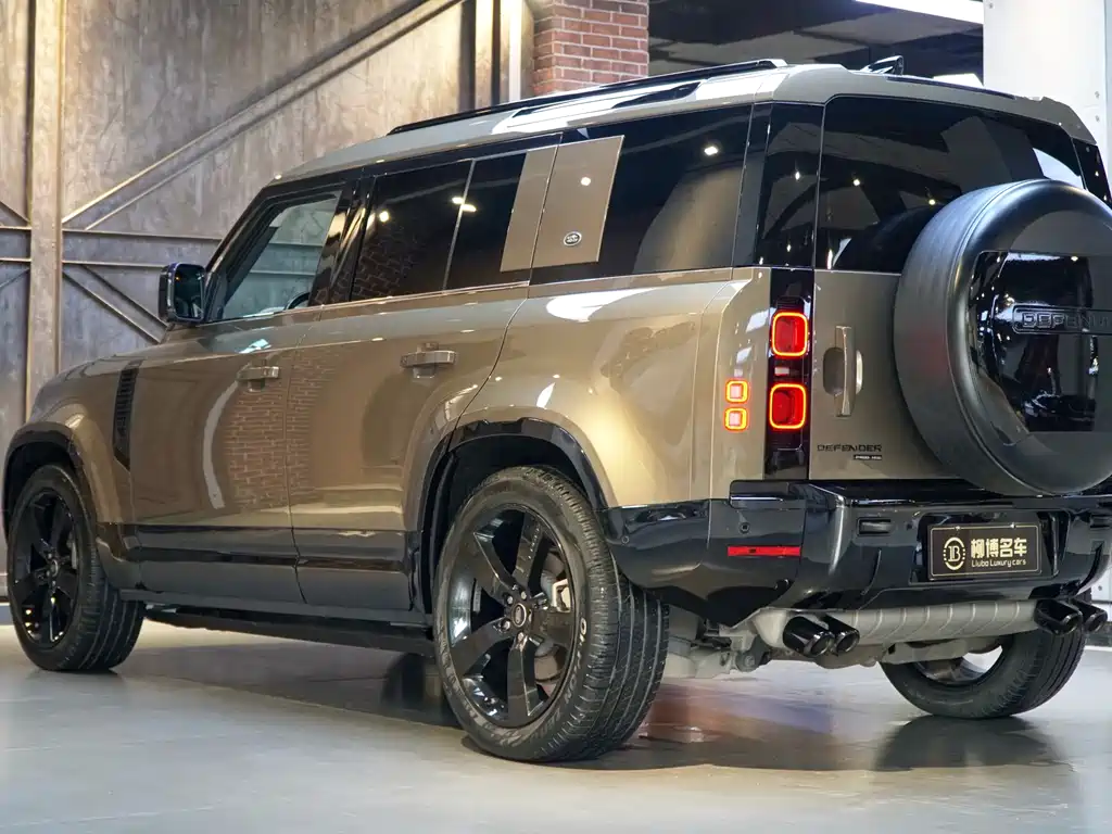 Land Rover Defender 2020 — фото 4