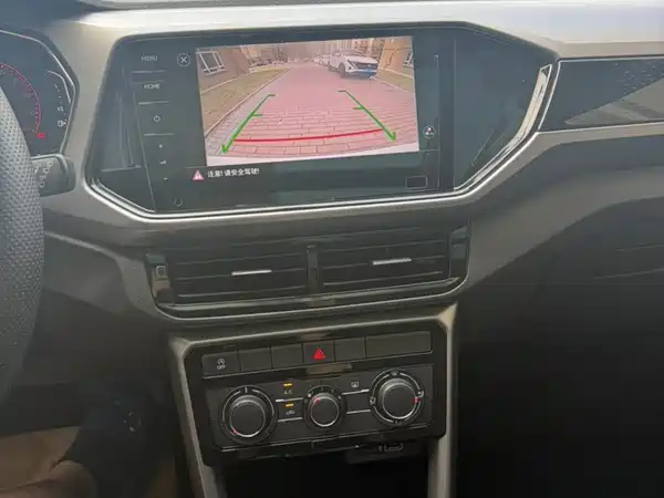 Volkswagen T-Cross 2023