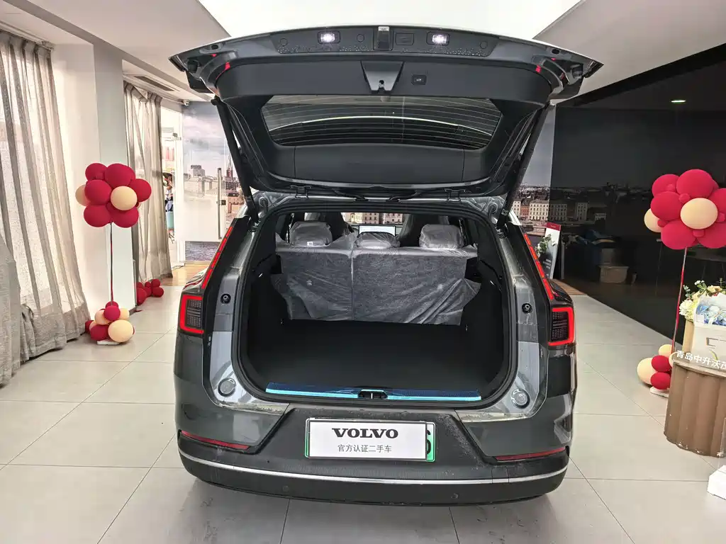 Volvo XC70 PHEV 2026 — фото 14