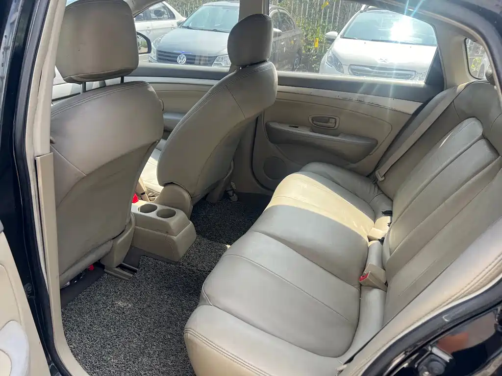 Nissan Sylphy 2014