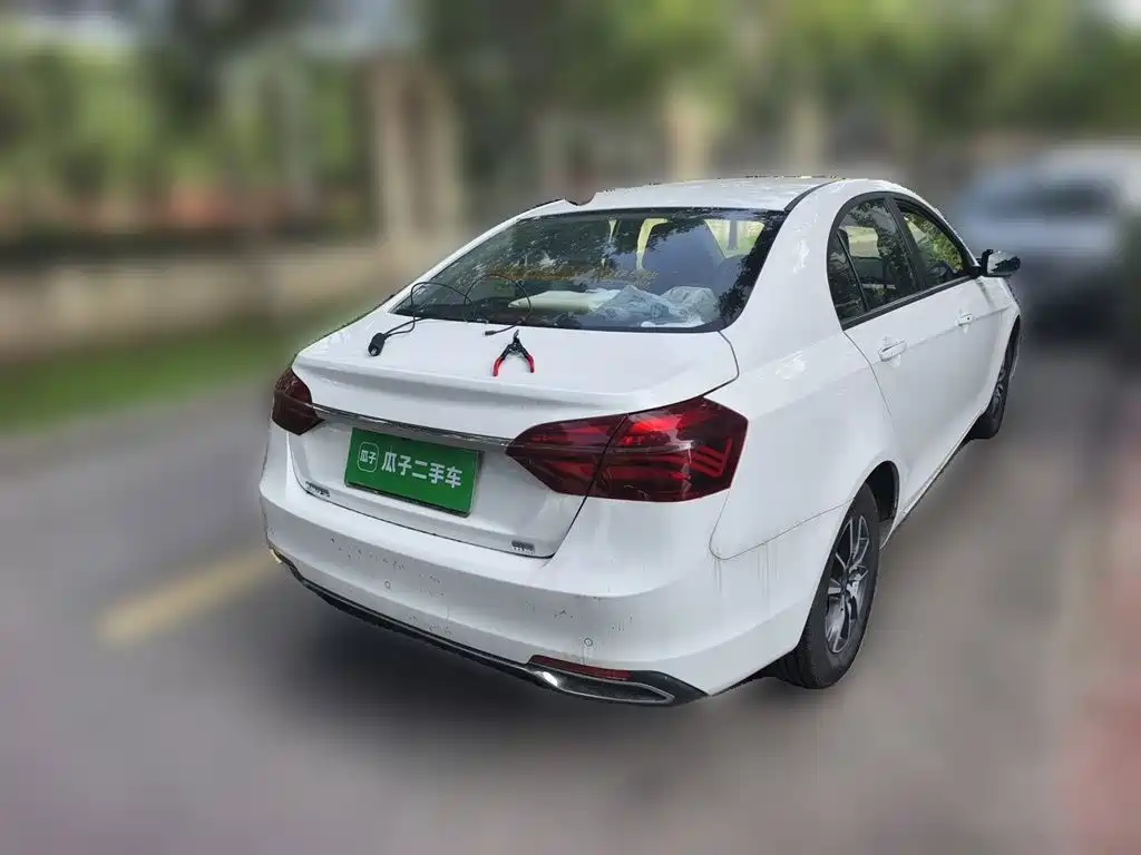 Geely Emgrand 2019