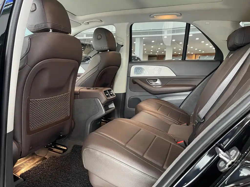 Mercedes-Benz GLE 2020 — фото 13