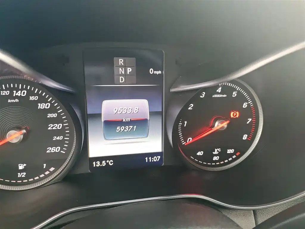 Mercedes-Benz C-Class 2018 — фото 12