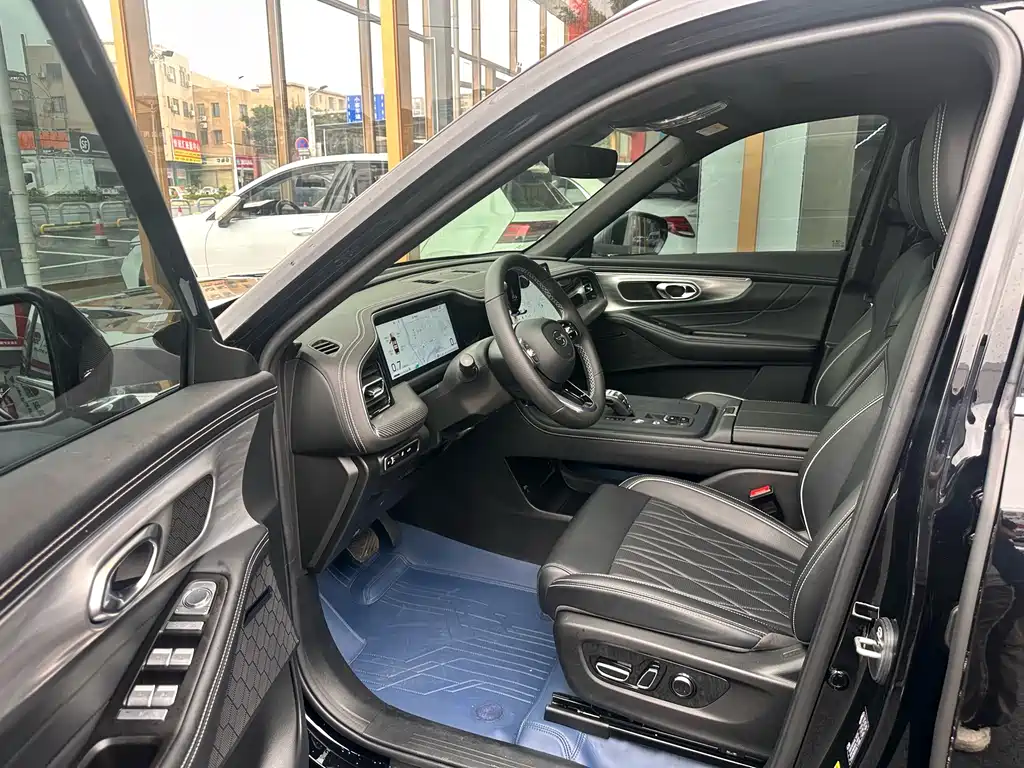 GAC Motor Trumpchi GS8 2025 — фото 7