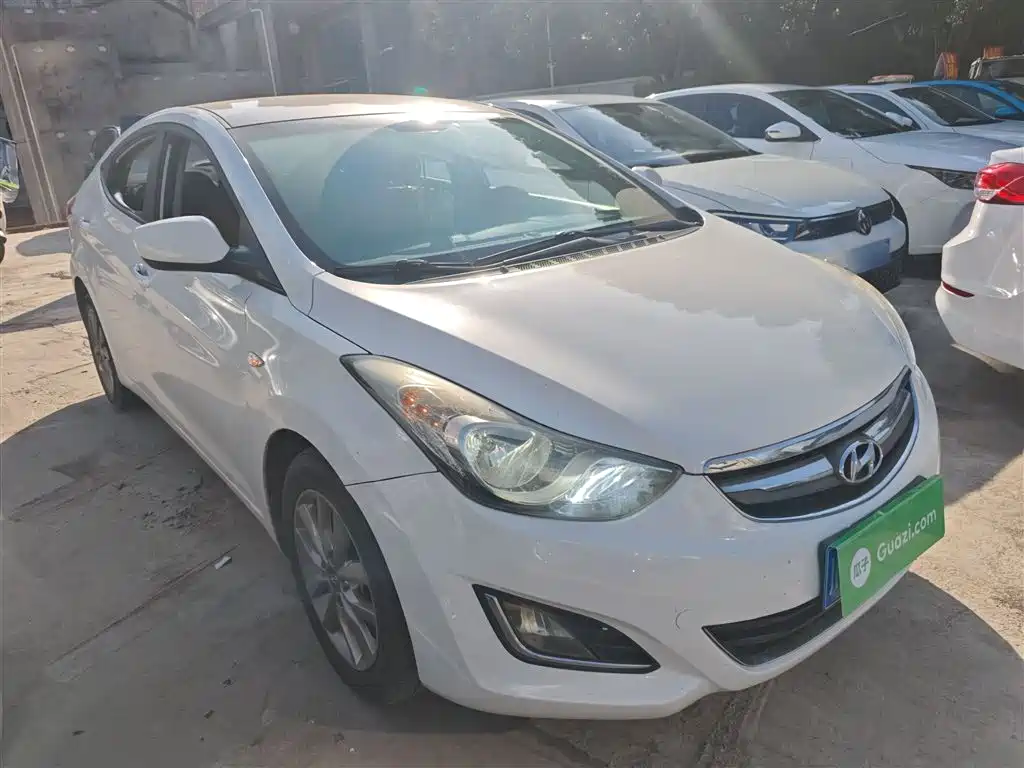 Hyundai Elantra Langdong 2016 — фото 4