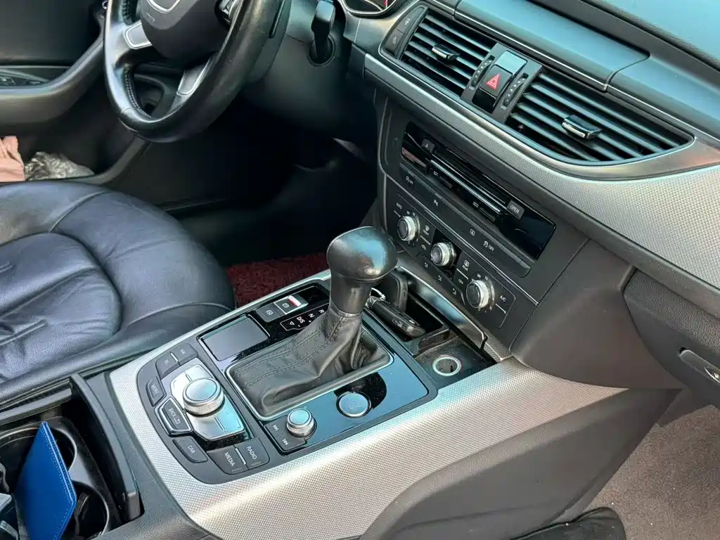 Audi A6L 2016 — фото 9