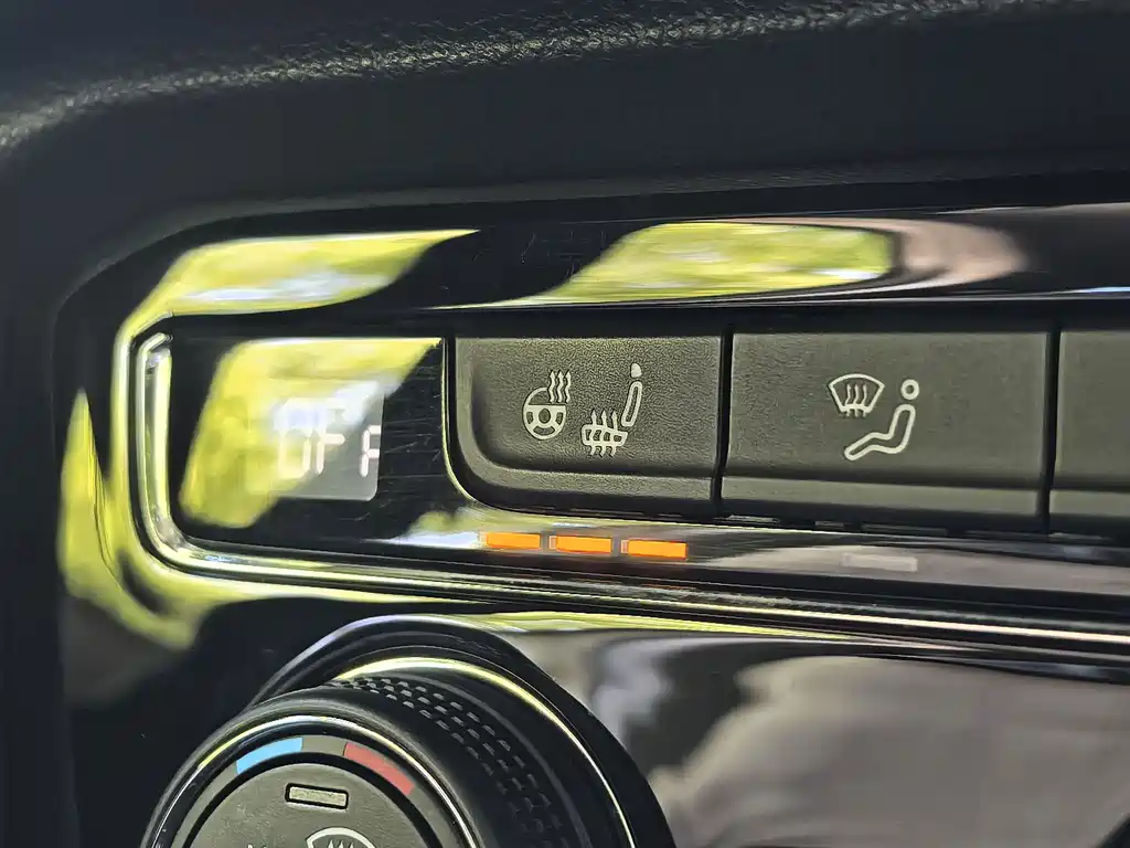Volkswagen Tiguan L 2018 — фото 20