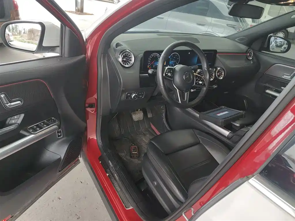 Mercedes-Benz GLA 2021 — фото 16