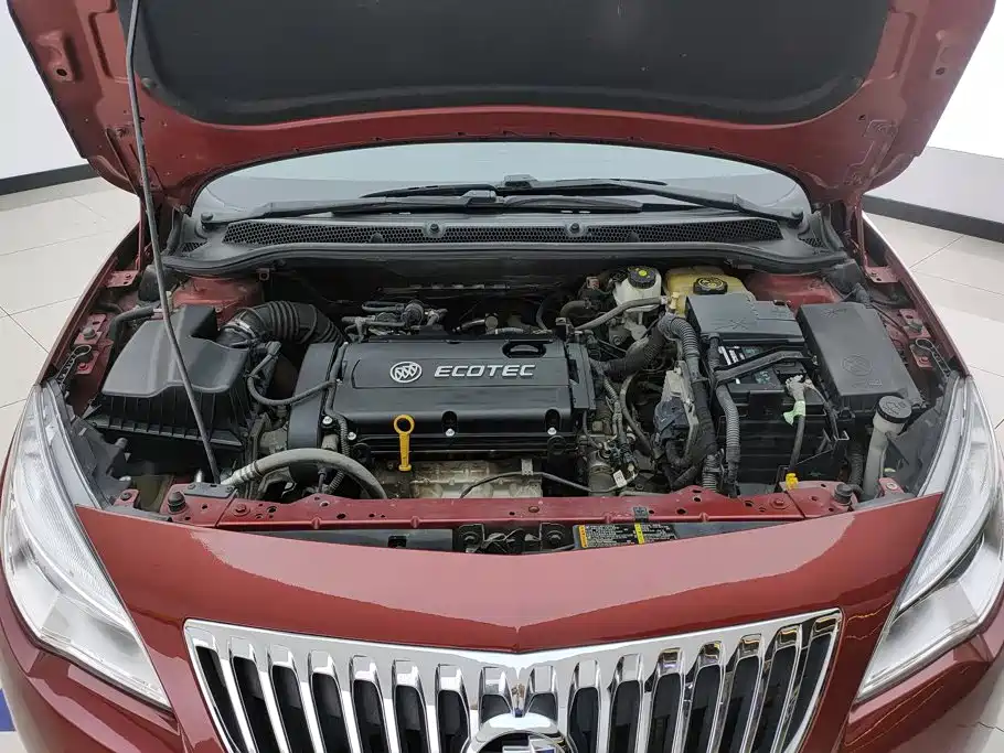 Buick Excelle GT 2013 — фото 10