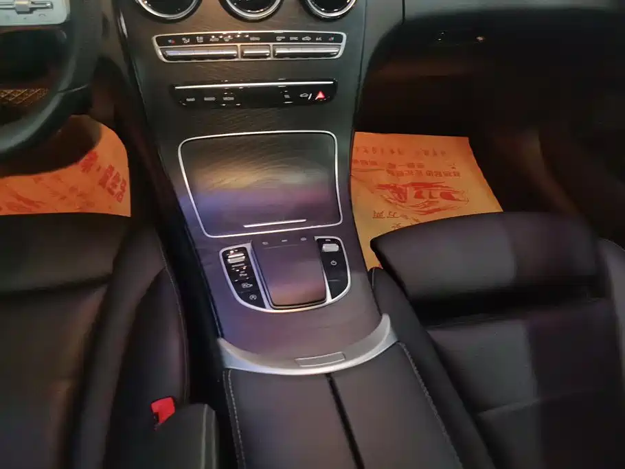 Mercedes-Benz C-Class 2020 — фото 16