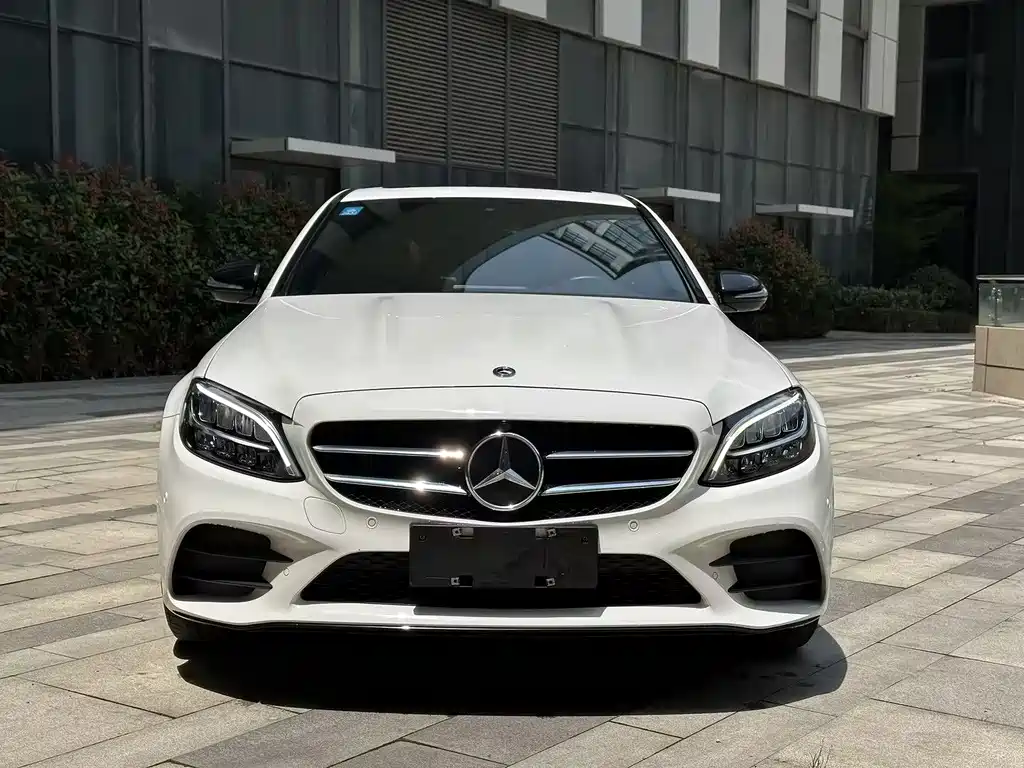 Mercedes-Benz C-Class 2020 — фото 3