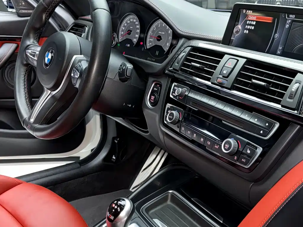BMW M4 2015 — фото 20