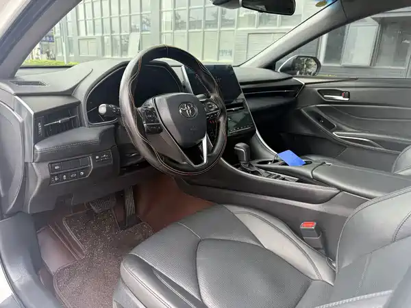 Toyota Avalon 2022