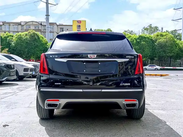 Cadillac XT5 2021