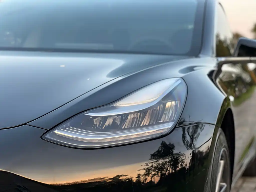 Tesla Model 3 2020 — фото 19