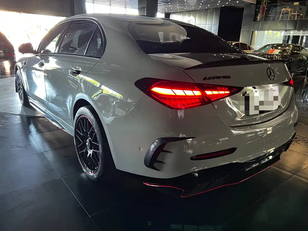 Mercedes-Benz C-Class 2023 — фото 17