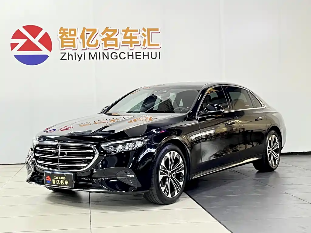 Mercedes-Benz E-Class 2025