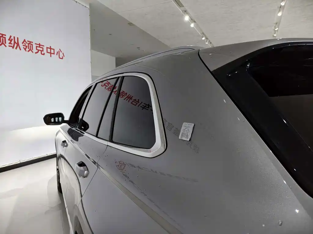 Geely Xingyue L 2023 — фото 18