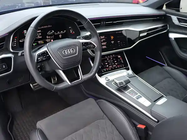 Audi A6L 2024