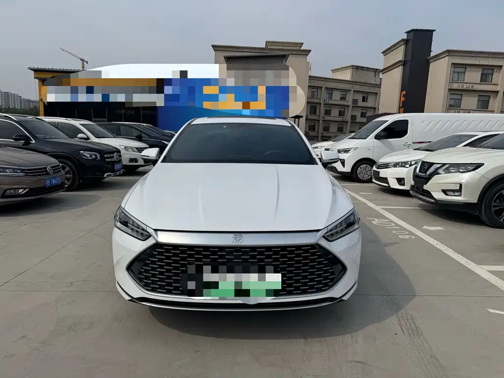 BYD Qin PLUS 2022 — фото 2