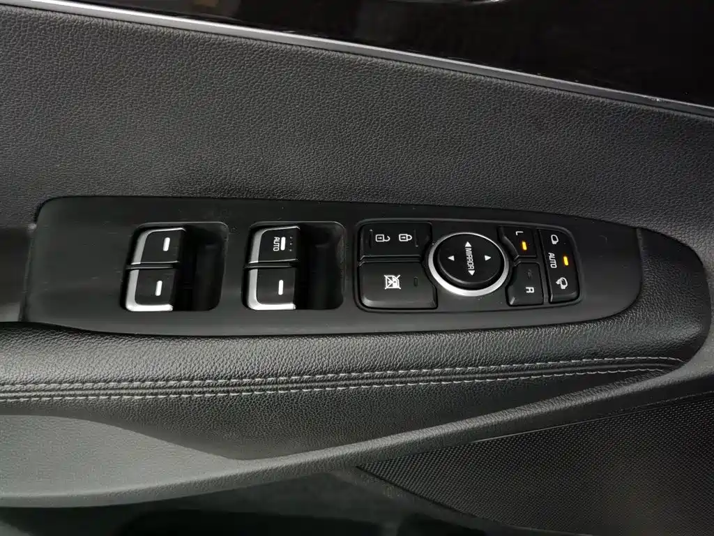 Kia Sorento 2016 — фото 9