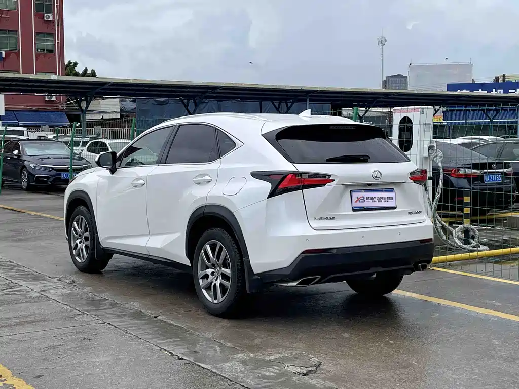 Lexus NX 2016
