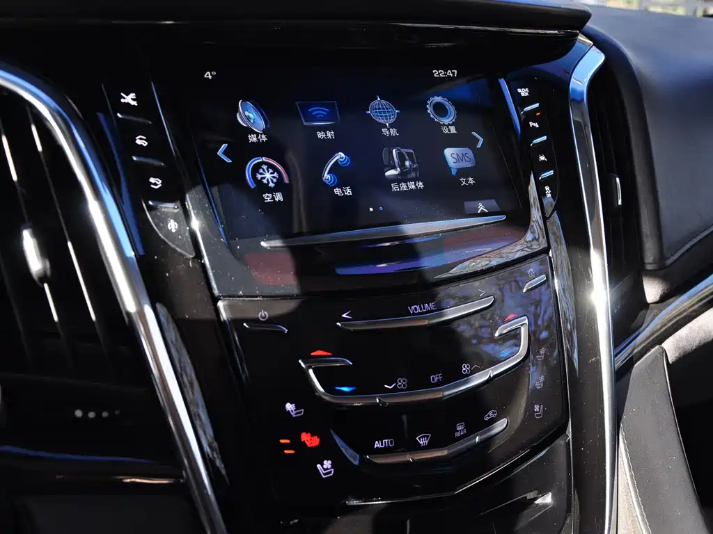 Cadillac Escalade 2017 — фото 12