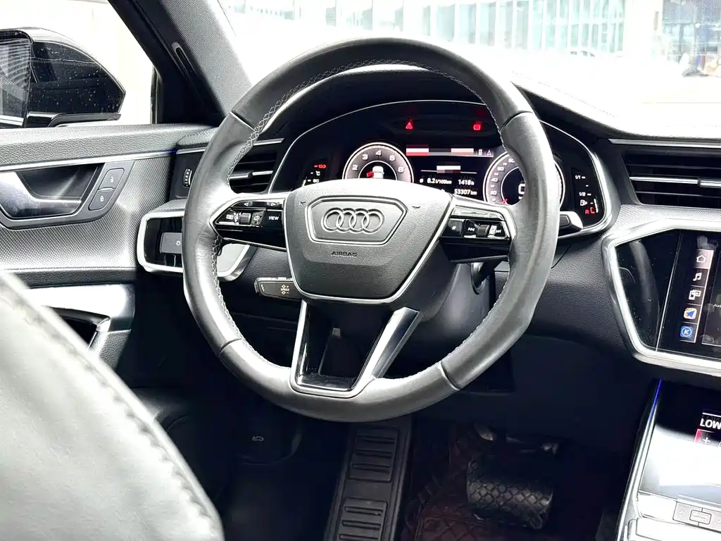 Audi A6L 2021