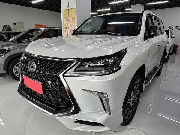 Lexus LX 2018