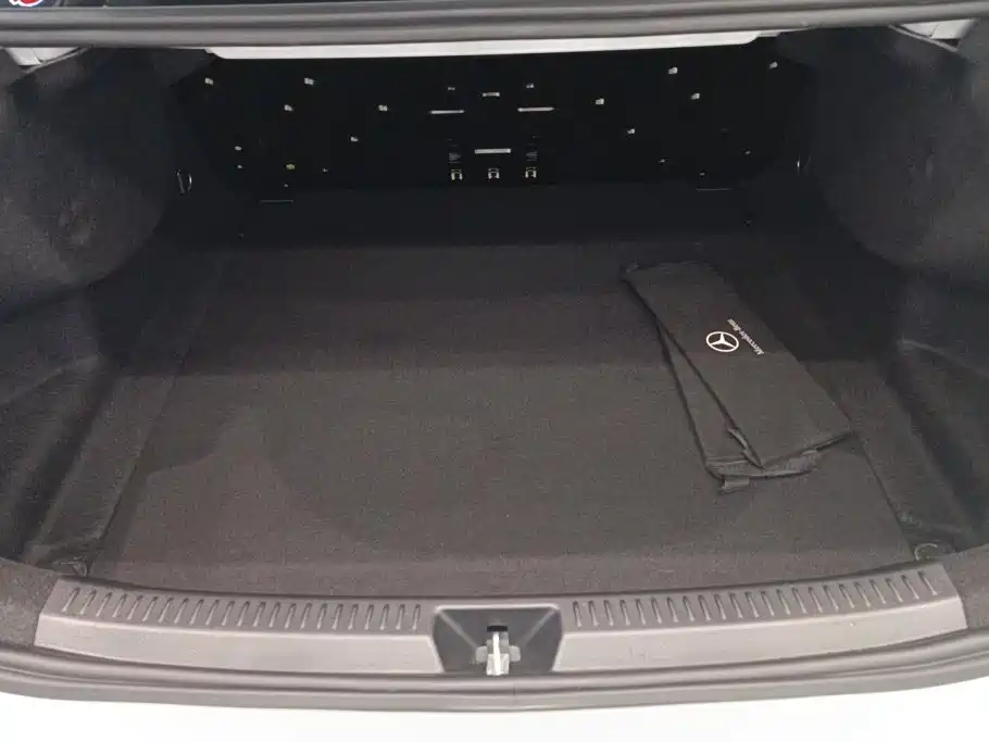 Mercedes-Benz A-Class 2023 — фото 4