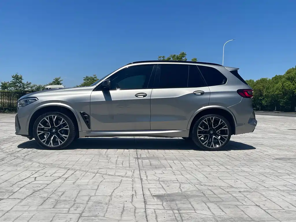 BMW X5 M 2022 — фото 3