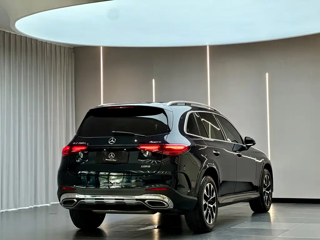 Mercedes-Benz GLC 2024