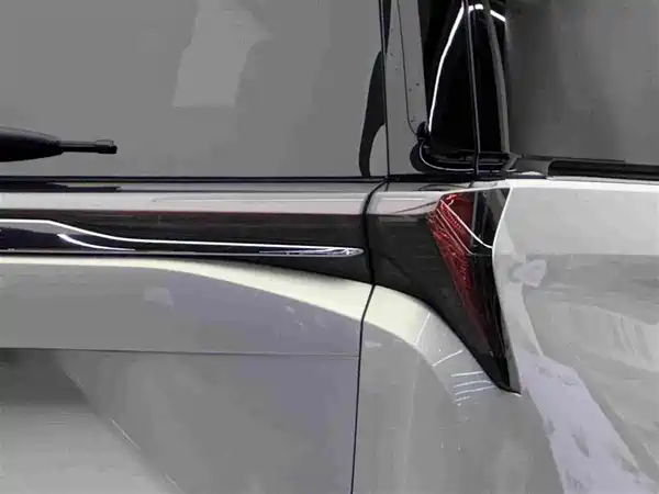 Buick GL8 2025