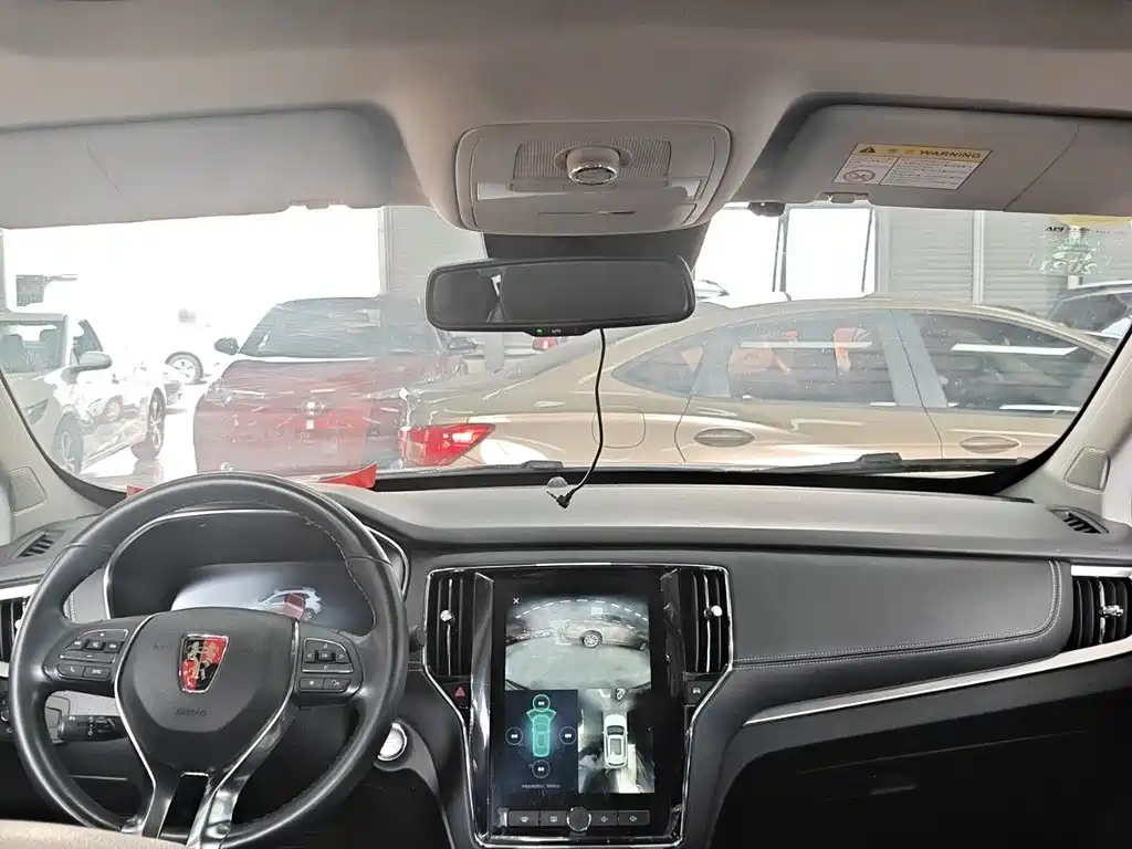 Roewe RX5 New Energy 2019 — фото 10