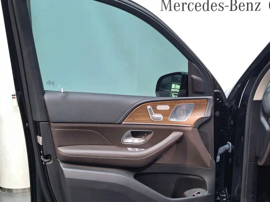 Mercedes-Benz GLS 2022 — фото 8