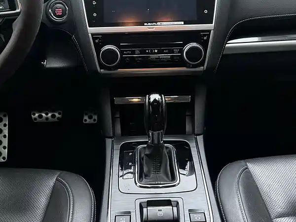 Subaru Legacy 2020