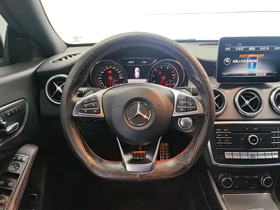 Mercedes-Benz CLA 2016 — фото 15