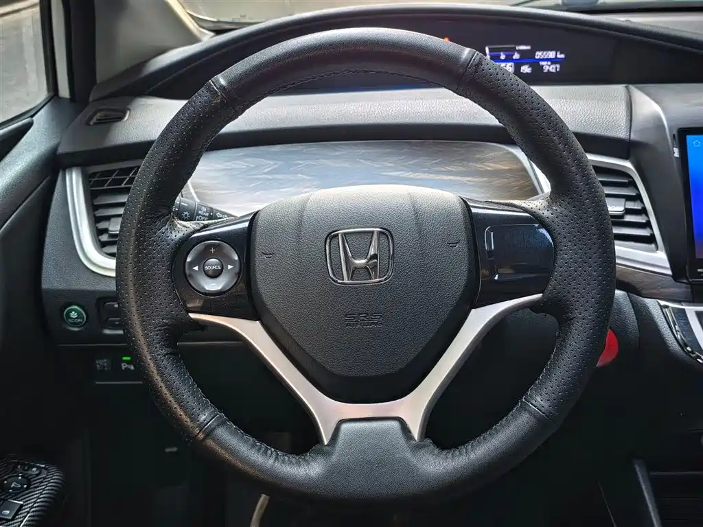 Honda Jade 2019 — фото 15