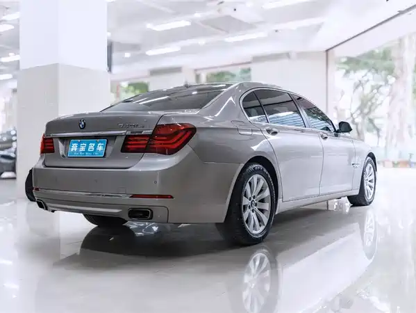 BMW 7 Series 2013