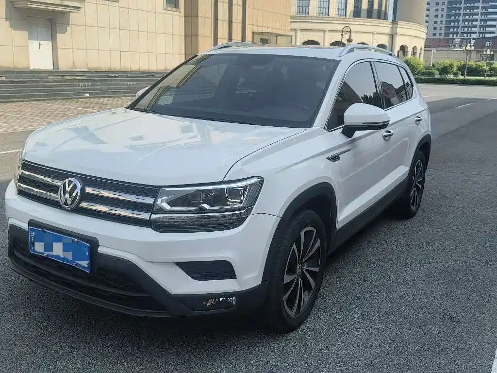 Volkswagen Tharu 2020