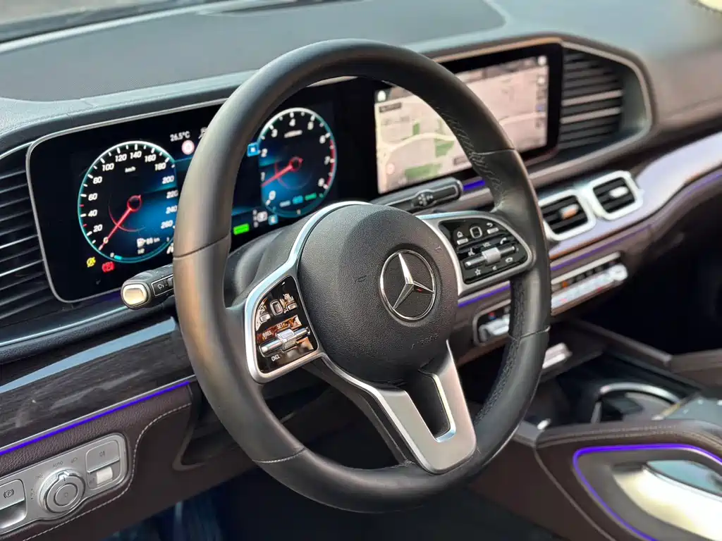 Mercedes-Benz GLS 2021 — фото 13
