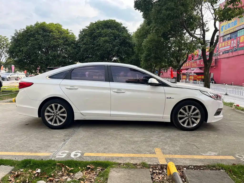 Hyundai Sonata 2016 — фото 4