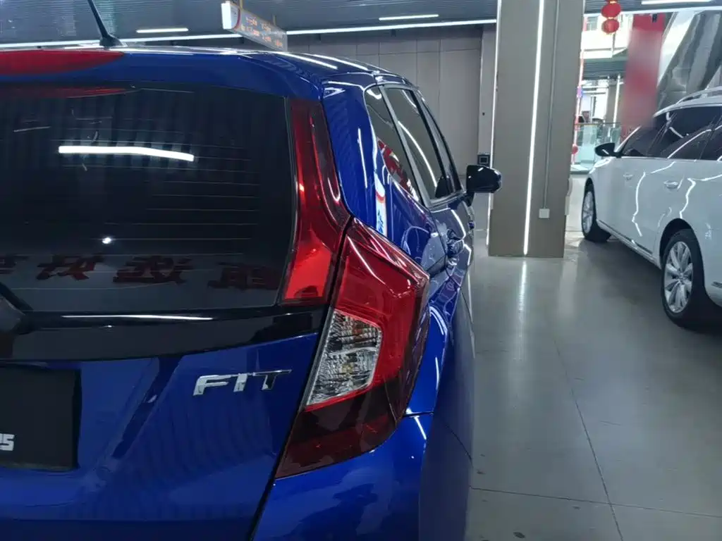 Honda Fit 2019 — фото 8