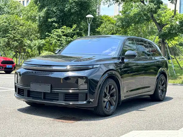Li Auto L8 2023