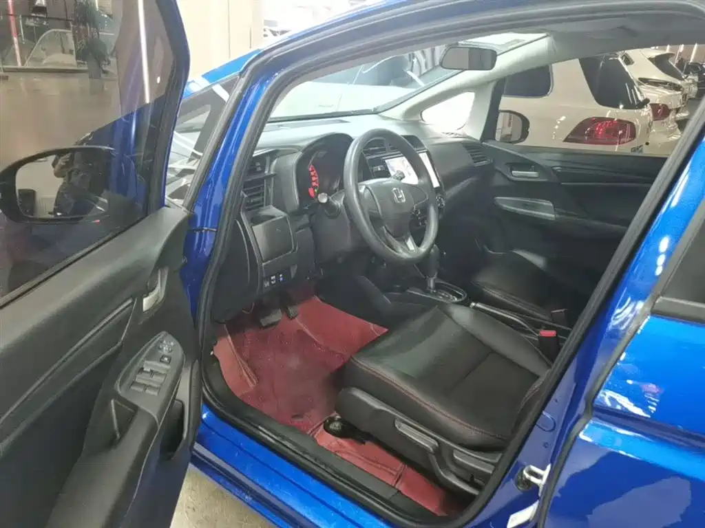 Honda Fit 2019 — фото 16