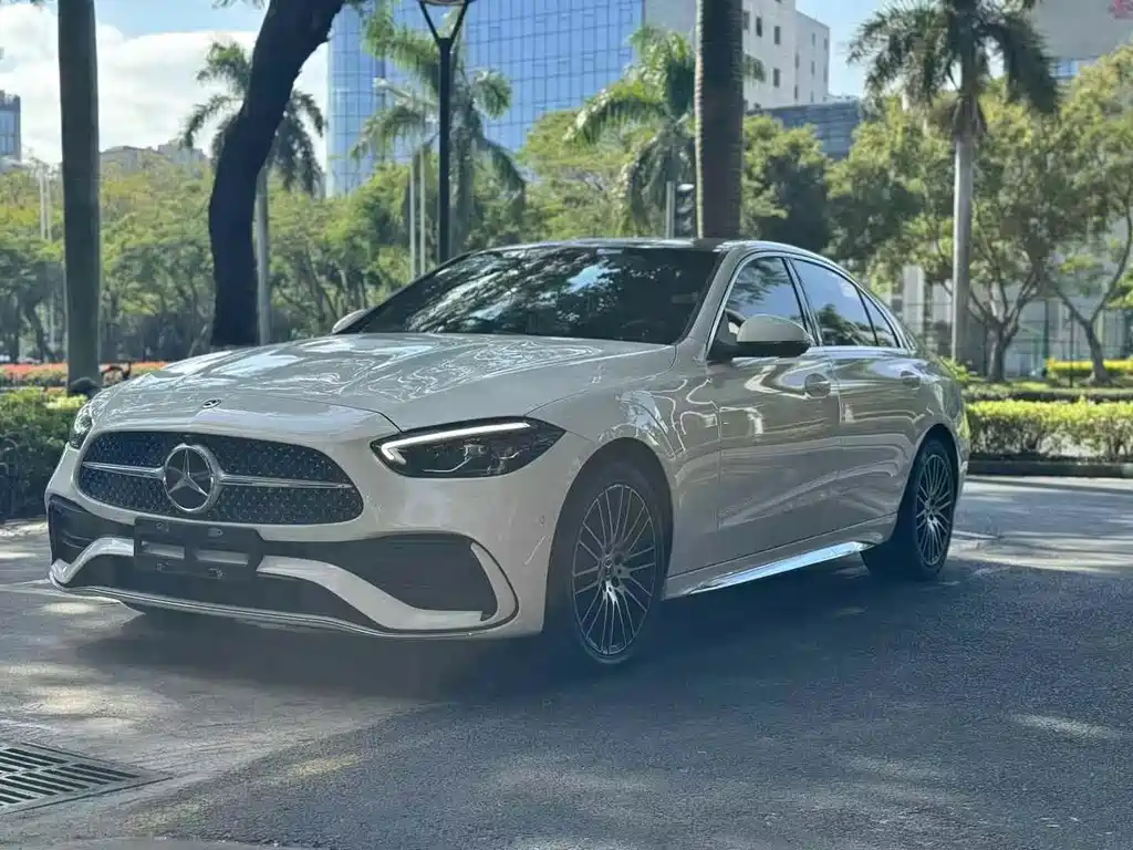 Mercedes-Benz C-Class 2023