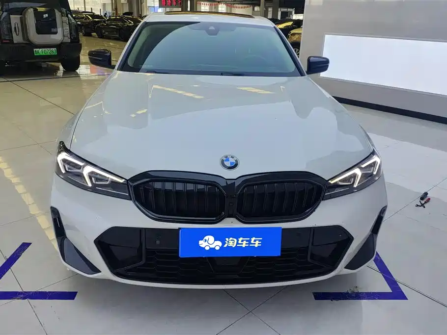 BMW 3 Series 2025