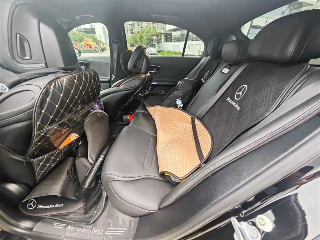 Mercedes-Benz C-Class 2023
