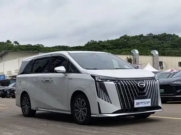 GAC Trumpchi M8 2023
