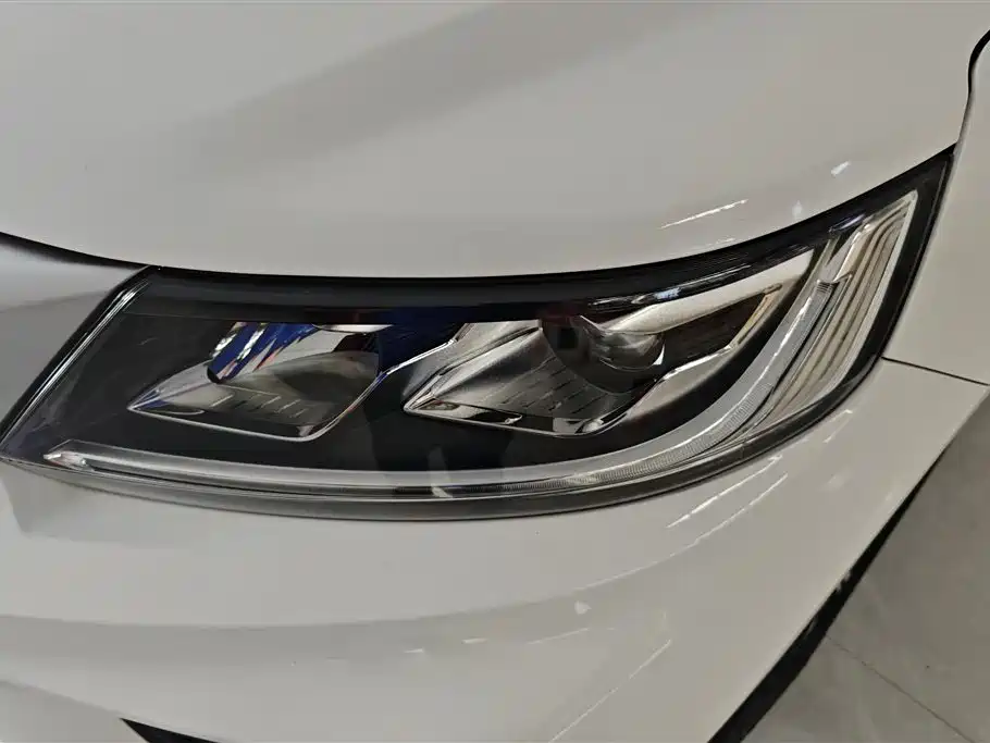 Geely Vision X6 2021